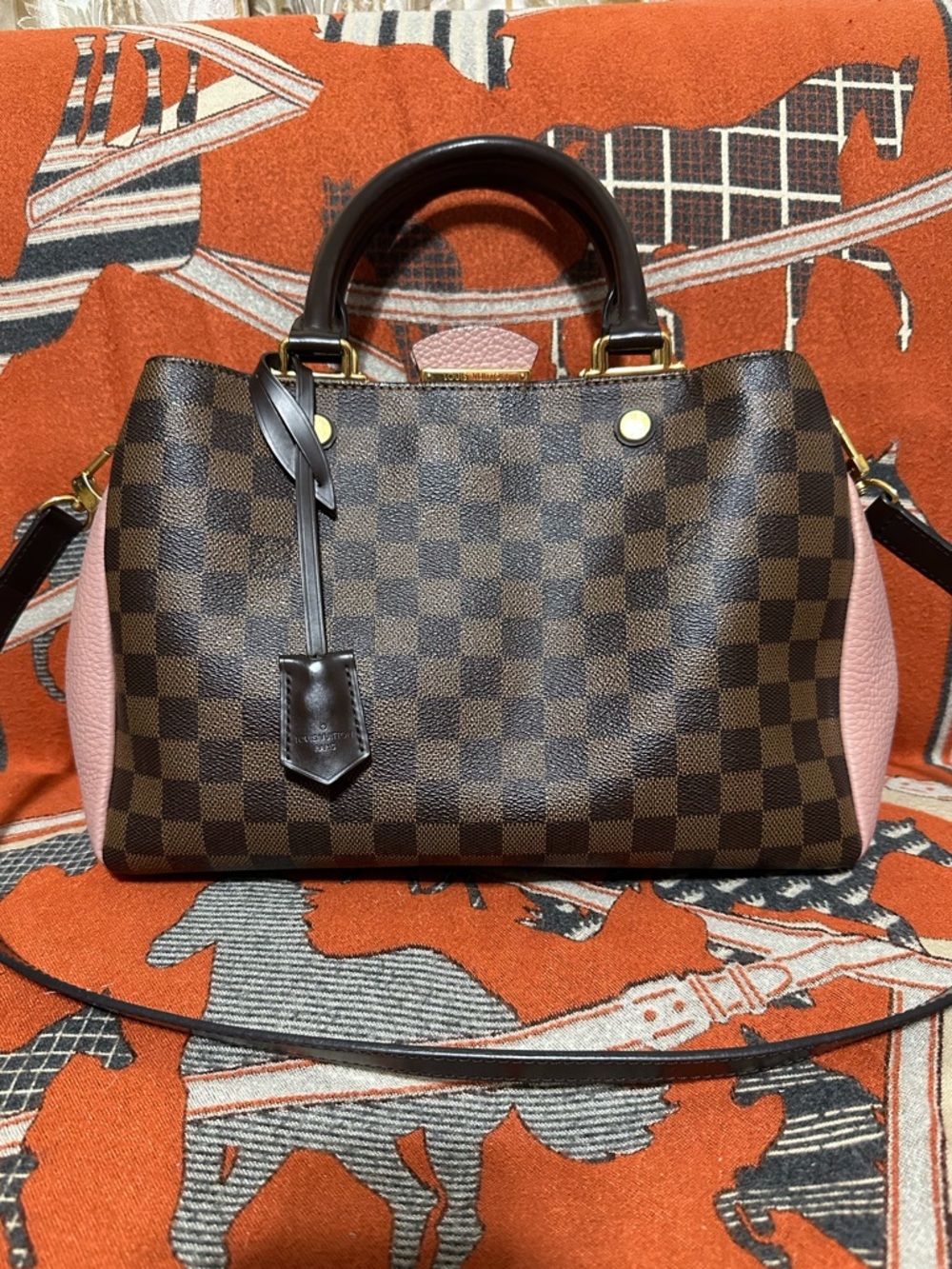 LOUIS VUITTON ❤️🌟SR4117 BRITTANY DAMIER EBENE SATCHEL W/ DETACHABLE LONG STRAP⭐️